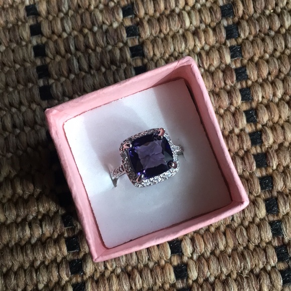 LAST ONE! February Birthstone Amethyst Halo Ring 7 - Picture 3 of 4